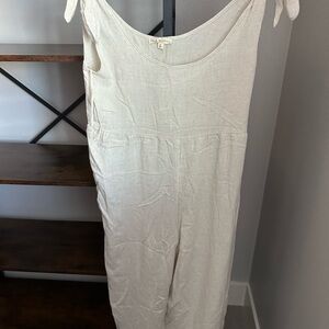NWT PacSun Elegant Cream Jumpsuit Sz M